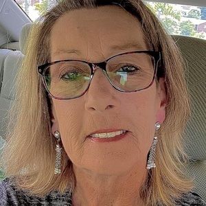 Meet your Posher, Darlene